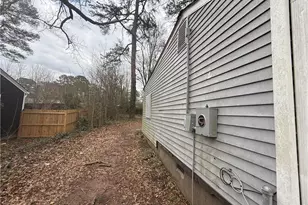 4191 Hanes Dr, Decatur, GA 30035 - Photo 4