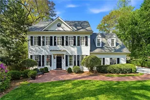 633 Longwood Dr NW, Atlanta, GA 30305 - Photo 1