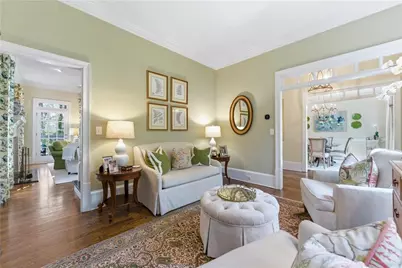 633 Longwood Drive NW, Atlanta, GA 30305 - Photo 4