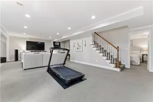 633 Longwood Dr NW, Atlanta, GA 30305 - Photo 28