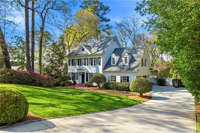 633 Longwood Drive NW, Atlanta, GA 30305 - Photo 2