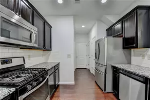 1000 Parkside Wood Ct, Lawrenceville, GA 30043 - Photo 18