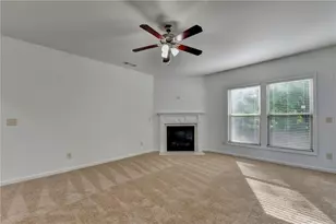 1000 Parkside Wood Ct, Lawrenceville, GA 30043 - Photo 8