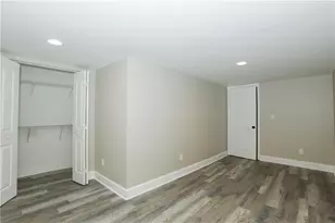 6581 Wellington Square, Norcross, GA 30093 - Photo 8