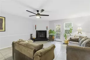 6103 Cobblestone Ct, Douglasville, GA 30134 - Photo 6