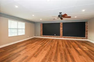 3052 Riviera Dr NE, Conyers, GA 30012 - Photo 6