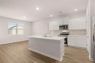 215 Defilippe Dr, Statham, GA 30666 - Photo 8