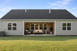 215 Defilippe Dr, Statham, GA 30666 - Photo 2