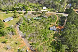 17 Line Crest Dr, Ball Ground, GA 30107 - Photo 4