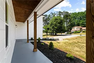 1548 Sprayberry Dr, Marietta, GA 30066 - Photo 4