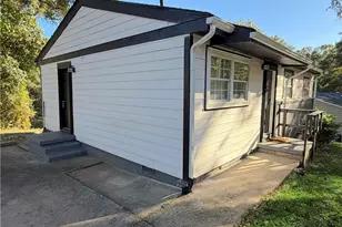 2621 Abner Pl NW, Atlanta, GA 30318 - Photo 4