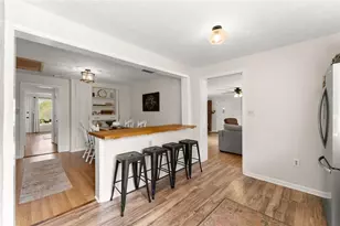 6958 County Line Dr, Lula, GA 30554 - Photo 14