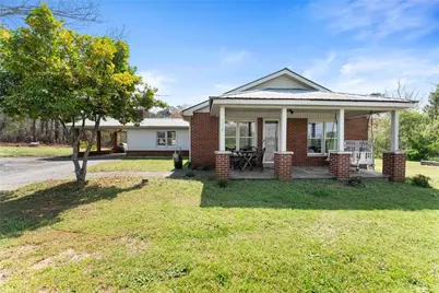 6958 County Line Drive, Lula, GA 30554 - Photo 2