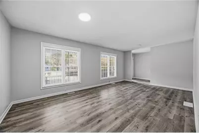 2494 Fairway Circle SW, Atlanta, GA 30331 - Photo 6