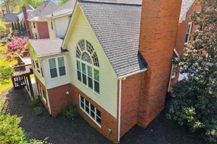 10805 Centennial Dr, Alpharetta, GA 30022 - Photo 8