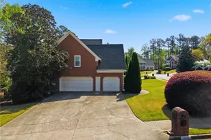 10805 Centennial Dr, Alpharetta, GA 30022 - Photo 6