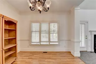 1005 Lewis Ridge Cir, Lawrenceville, GA 30045 - Photo 16