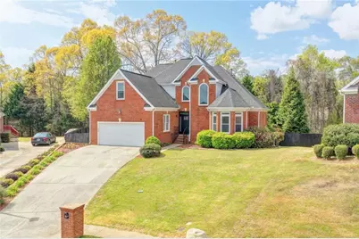 1005 Lewis Ridge Circle, Lawrenceville, GA 30045 - Photo 4