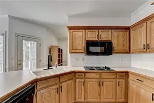 1005 Lewis Ridge Cir, Lawrenceville, GA 30045 - Photo 20