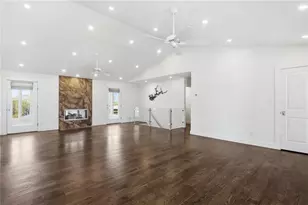 3296 Shoreland Dr, Buford, GA 30518 - Photo 8