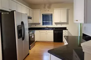 2828 Oglethorpe Run Square, Suwanee, GA 30024 - Photo 12