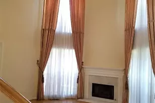 2828 Oglethorpe Run Square, Suwanee, GA 30024 - Photo 8