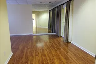 2828 Oglethorpe Run Square, Suwanee, GA 30024 - Photo 38