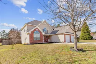 2301 Vineyard Ct, Villa Rica, GA 30180 - Photo 2