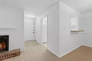 2408 Cumberland Ct SE, Smyrna, GA 30080 - Photo 4