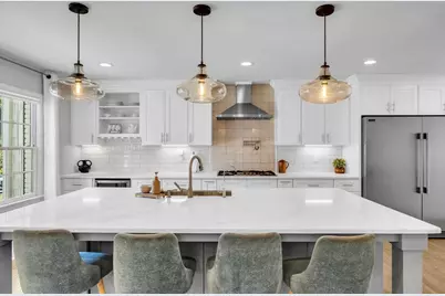 5002 Vernon Oaks Drive, Dunwoody, GA 30338 - Photo 6