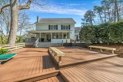 7650 Ryefield Drive, Sandy Springs, GA 30350 - Photo 32