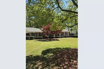 462 Dogwood Drive NW, Lilburn, GA 30047 - Photo 2