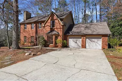 2207 Heritage Trace Drive, Marietta, GA 30062 - Photo 2