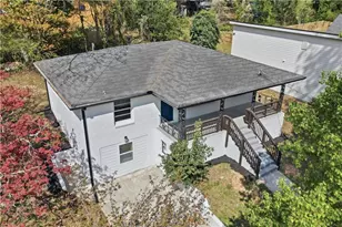 612 Robert St NW, Atlanta, GA 30318 - Photo 4