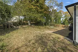 612 Robert St NW, Atlanta, GA 30318 - Photo 30