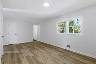 612 Robert St NW, Atlanta, GA 30318 - Photo 12