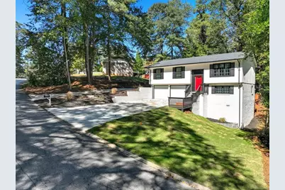 3920 Wedgefield Circle, Decatur, GA 30035 - Photo 1