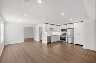 428 Brookfield Dr, Braselton, GA 30517 - Photo 2