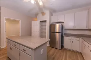 340 Emily Park St, Fayetteville, GA 30215 - Photo 14