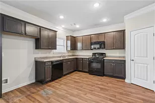 348 Turtle Creek Dr, Winder, GA 30680 - Photo 6
