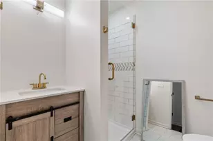 808 Valbrook Ct SW, Lilburn, GA 30047 - Photo 22