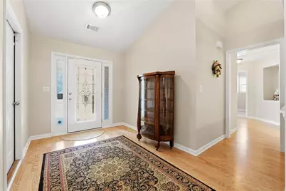 1265 Creek Pointe Circle, Lawrenceville, GA 30043 - Photo 4