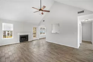 510 Saint James Ct, Lawrenceville, GA 30044 - Photo 8