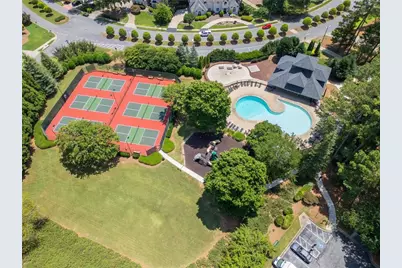 912 Feather Creek Lane, Woodstock, GA 30189 - Photo 2