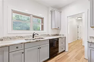 180 Holders Siding Rd, Jefferson, GA 30549 - Photo 10