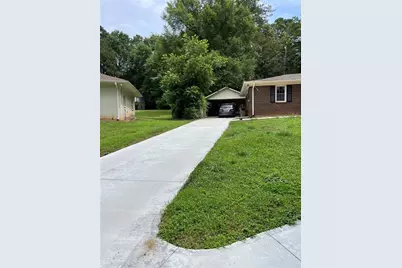 1432 Spring Valley Lane, Stone Mountain, GA 30087 - Photo 2