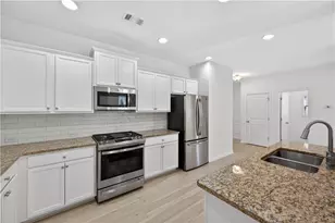 6837 Big Sky Dr, Flowery Branch, GA 30542 - Photo 10