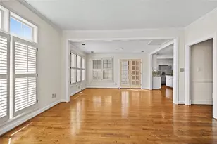 11 Paces West NW, Atlanta, GA 30327 - Photo 16