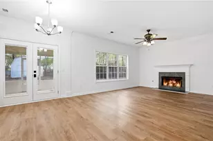 4045 Delamar Dr, Cumming, GA 30041 - Photo 14