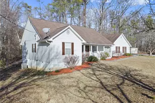 105 Pinewood Pl, Dahlonega, GA 30533 - Photo 2